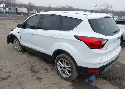 2019 Ford Escape Se from USA, damaged, VIN 1FMCU9GD9KUB65325